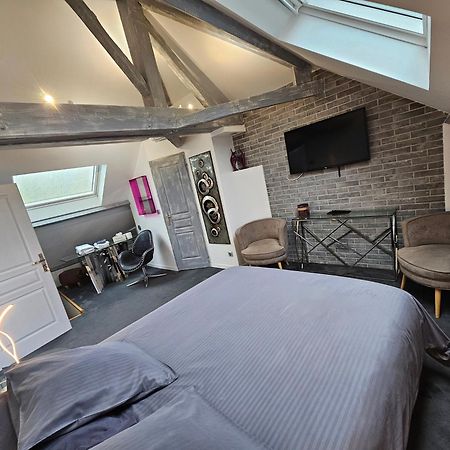 Le Corrigot Hotel Pierry Eksteriør billede