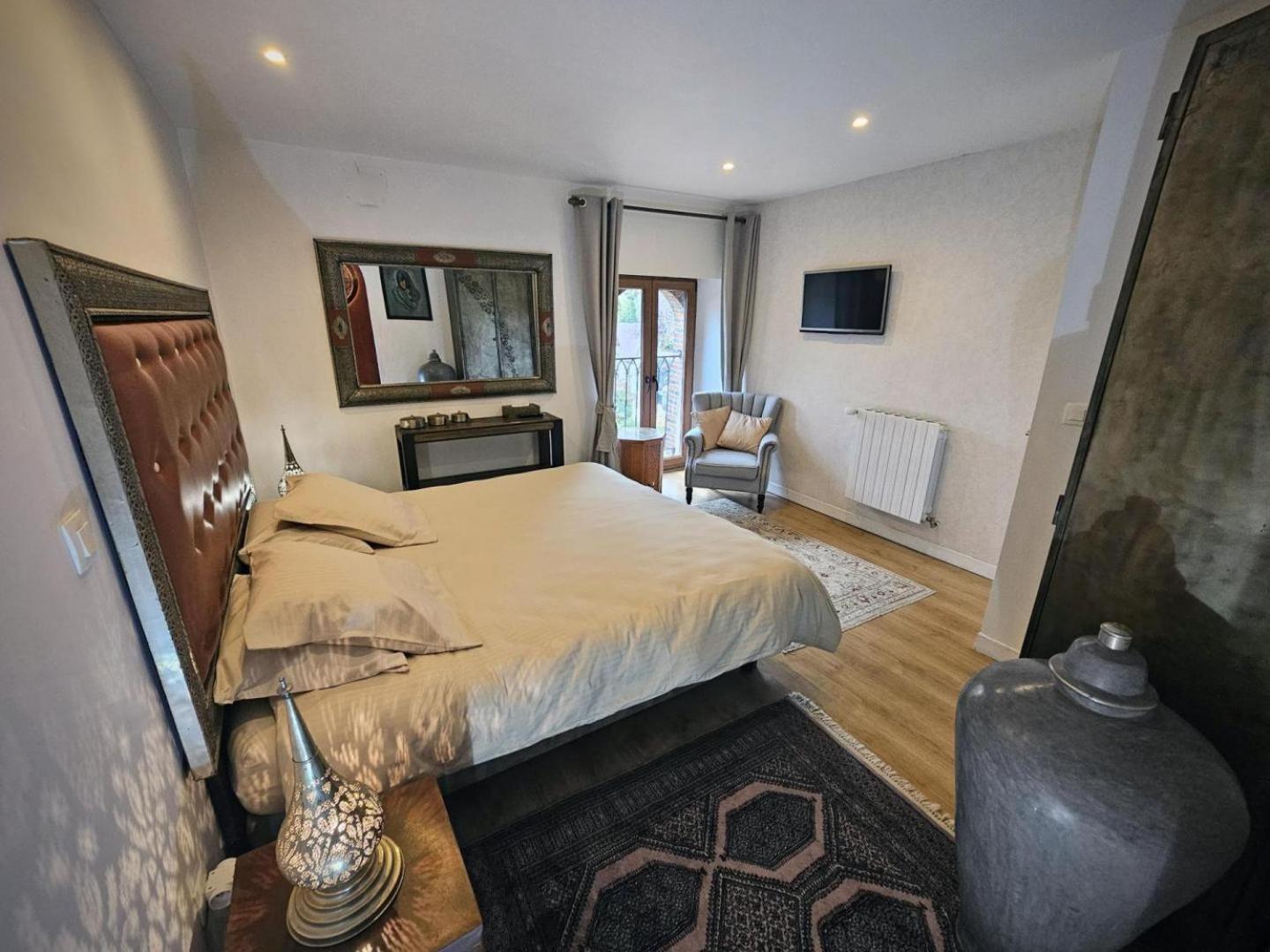Le Corrigot Hotel Pierry Værelse billede