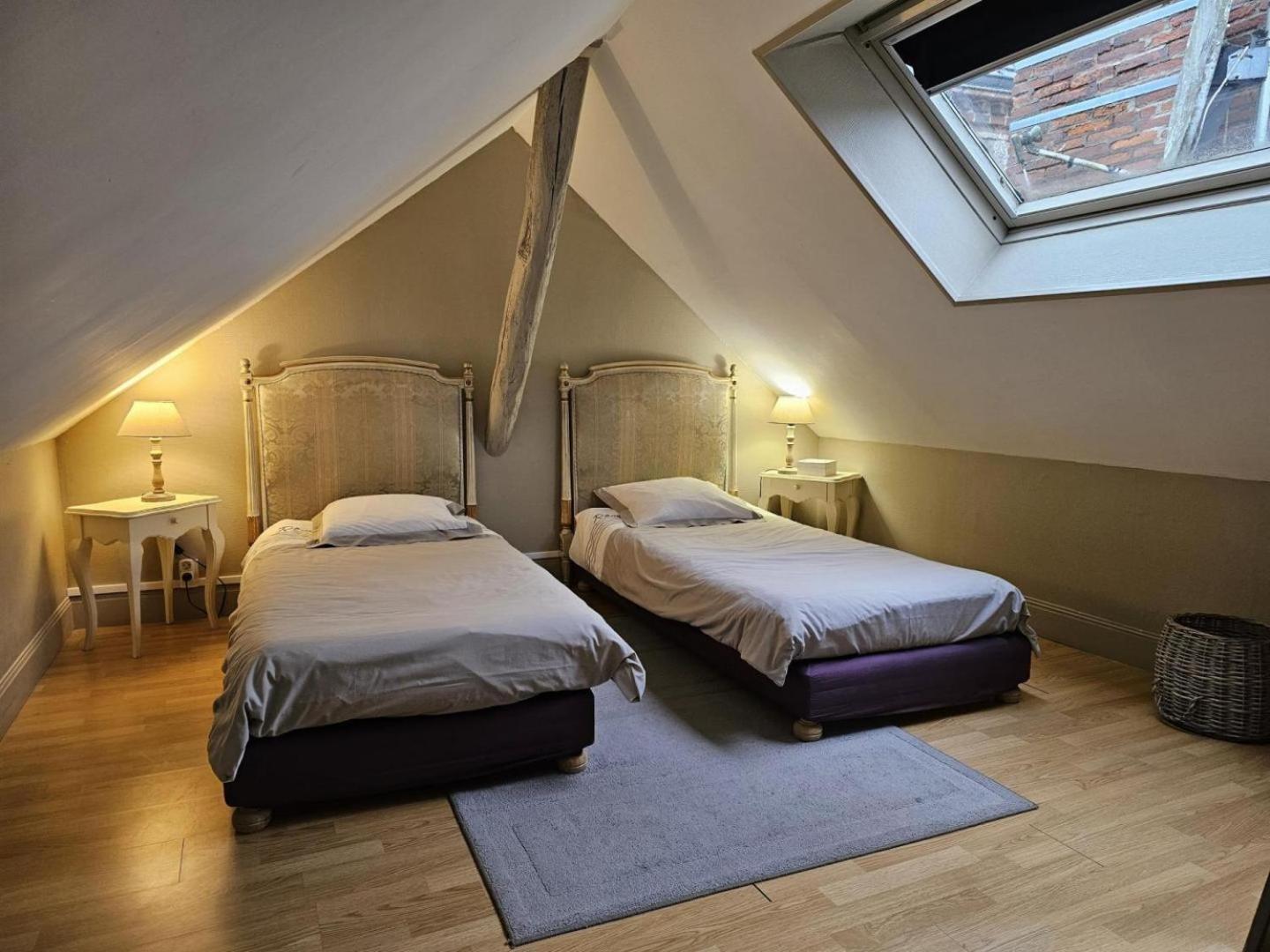 Le Corrigot Hotel Pierry Værelse billede
