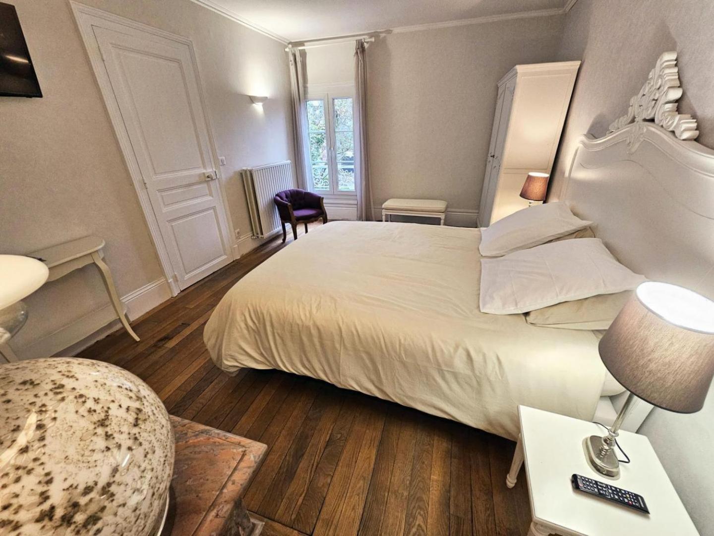 Le Corrigot Hotel Pierry Værelse billede